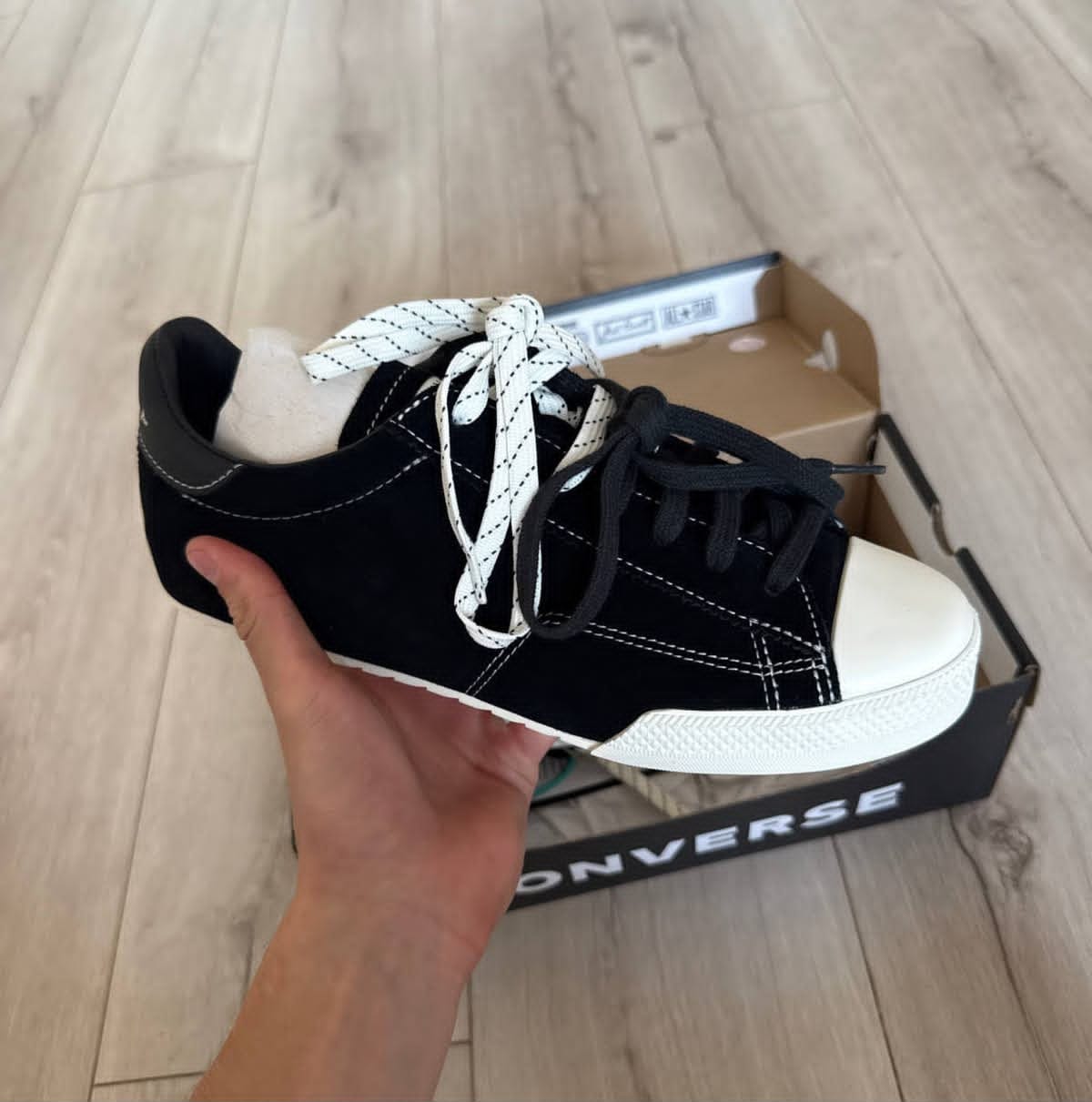 Converse